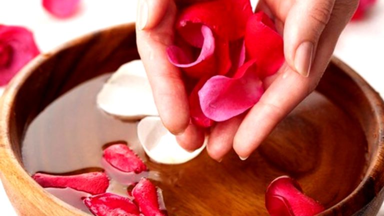 Non tutto è rosa e fiori Non tutto è rosa e fiori